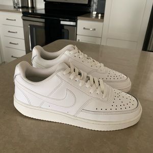 Women's NikeCourt Vision Low Casual Sneakers